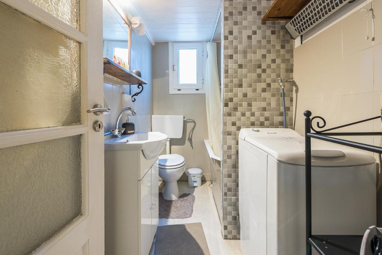Lovely 1 Bedroom Apartment In Αθήνα Εξωτερικό φωτογραφία
